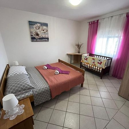 Apartmani Mirjana Tribanj-Kruscica Exterior foto