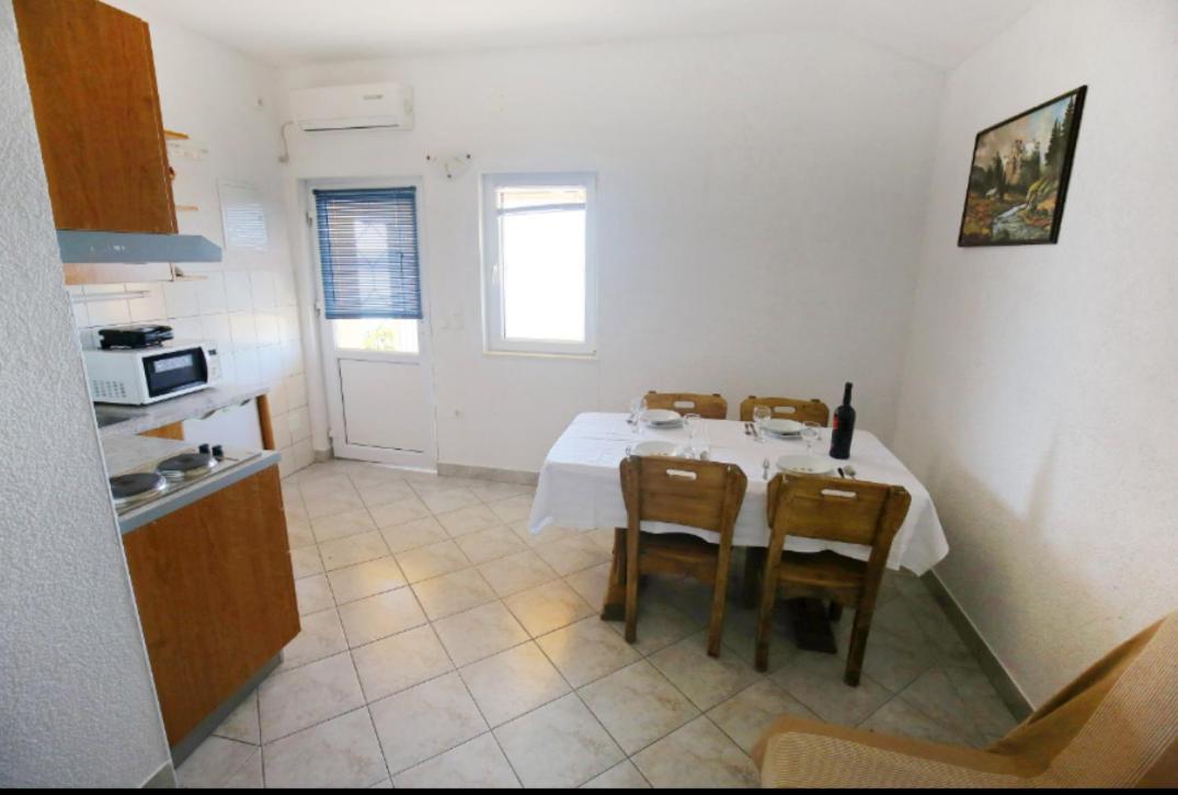 Apartmani Mirjana Tribanj-Kruscica Exterior foto