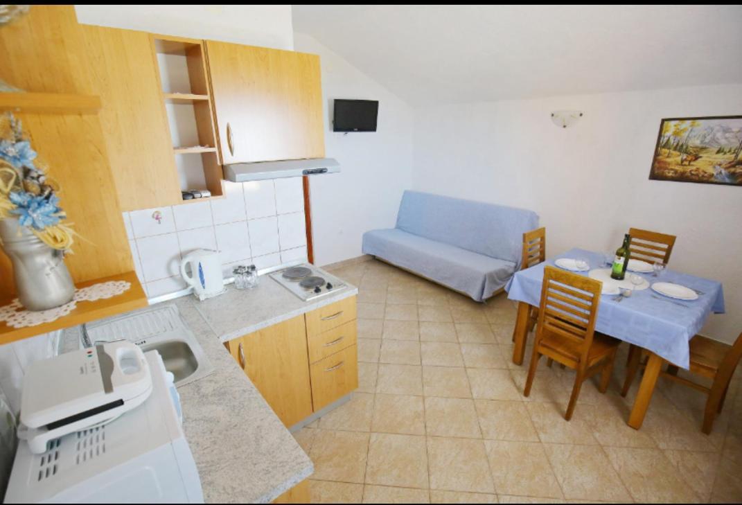 Apartmani Mirjana Tribanj-Kruscica Exterior foto