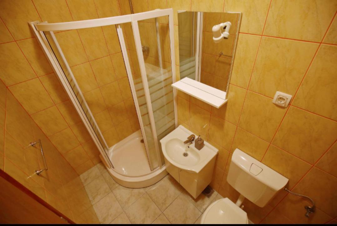 Apartmani Mirjana Tribanj-Kruscica Exterior foto