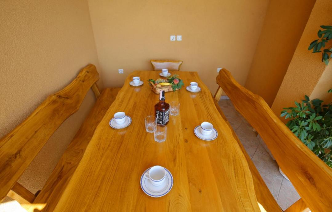 Apartmani Mirjana Tribanj-Kruscica Exterior foto
