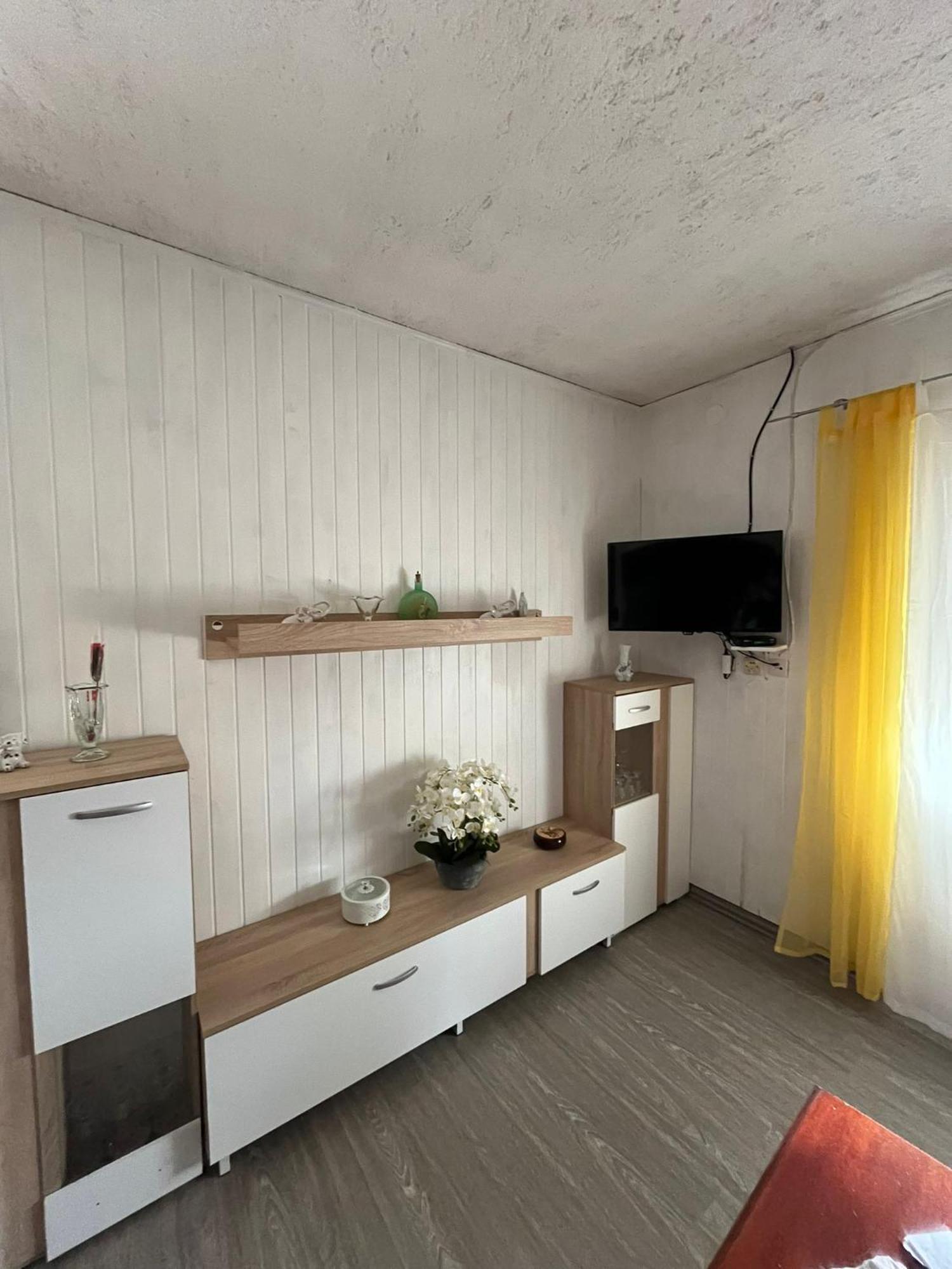 Apartmani Mirjana Tribanj-Kruscica Exterior foto